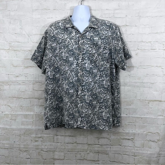 Eddie Bauer Green Leaf Print Linen Blend Button Short Sleeve Shirt - Picture 1 of 9